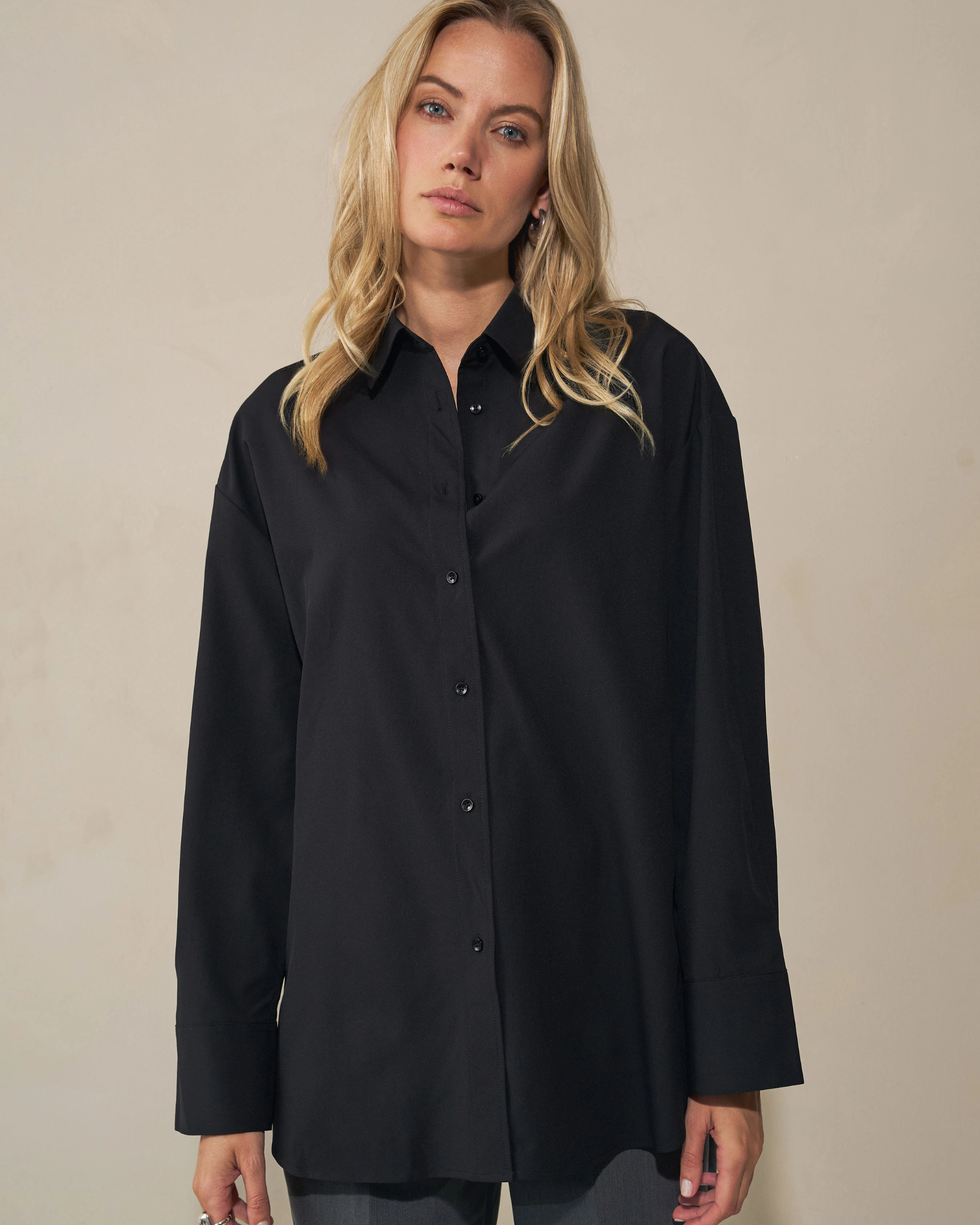 Loose fit Blouse - Black